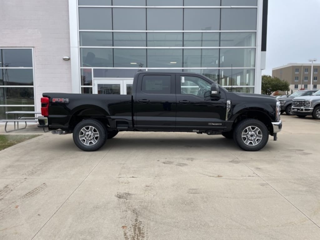 New 2026 Ford F-250SD Lariat Truck