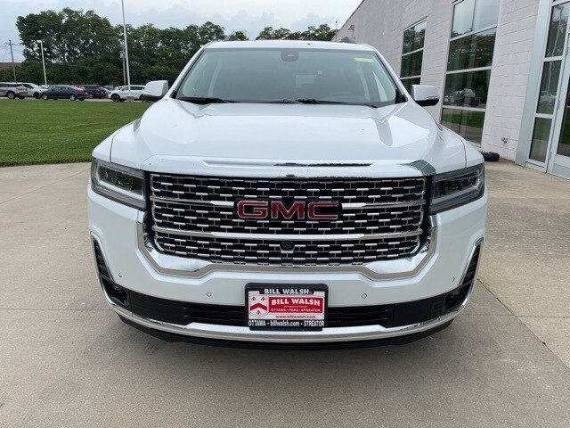 2023 Gmc Acadia Denali photo 3