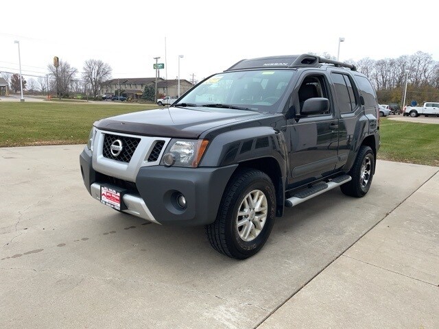 2015 Nissan Xterra S photo 2