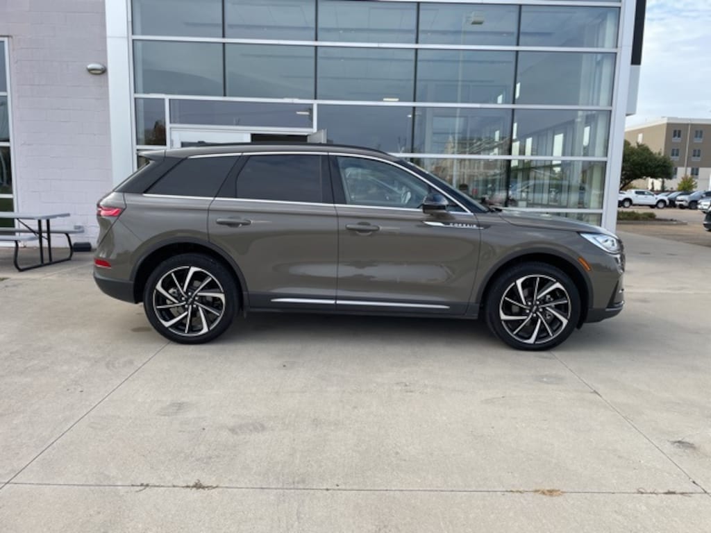 Used 2025 Lincoln Corsair Reserve SUV