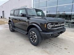 2025 Ford Bronco Outer Banks SUV