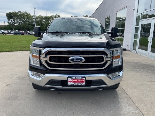 2021 Ford F-150 XLT photo 2
