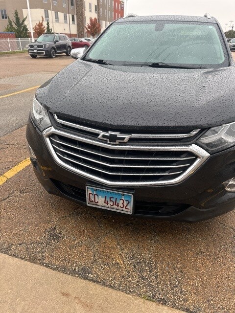 2019 Chevrolet Equinox Premier photo 3
