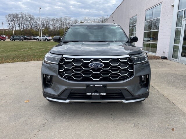 2026 Ford Explorer Platinum photo 3