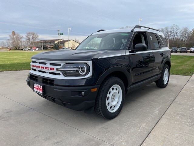 2024 Ford Bronco Sport Heritage photo 2