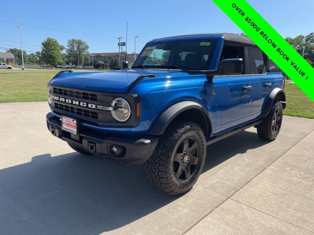 Used 2024 Ford Bronco Black Diamond SUV
