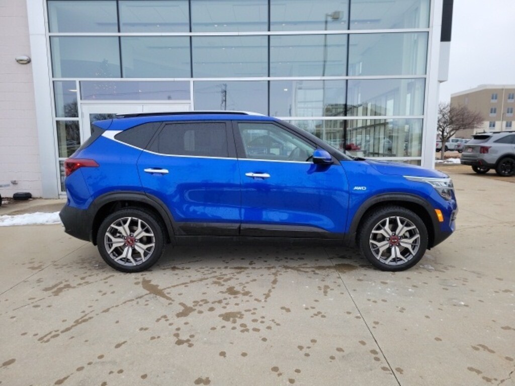 Used 2021 Kia Seltos SX SUV
