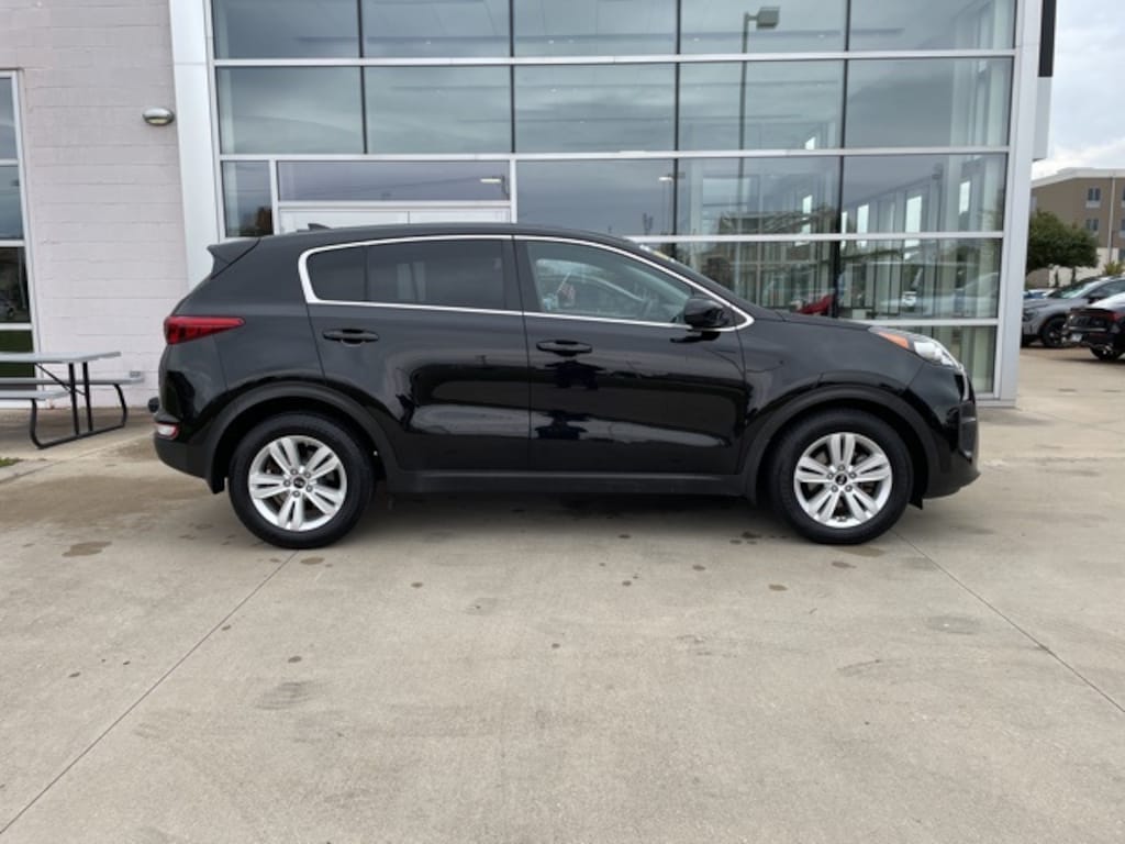 Used 2018 Kia Sportage LX SUV