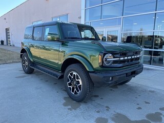 2025 Ford Bronco Outer Banks SUV