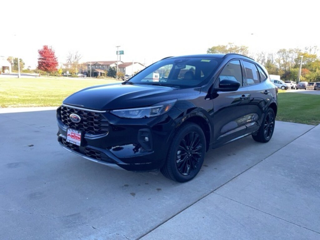 Used 2025 Ford Escape ST-Line Elite SUV