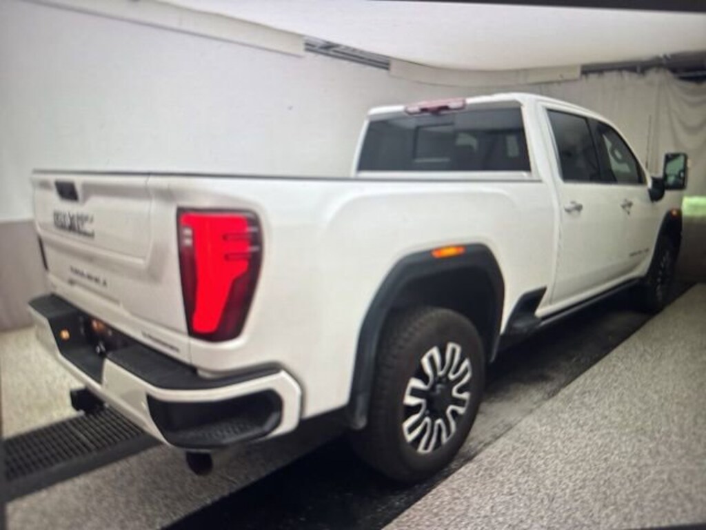 Used 2025 GMC Sierra 3500 HD Denali Ultimate Truck Crew Cab