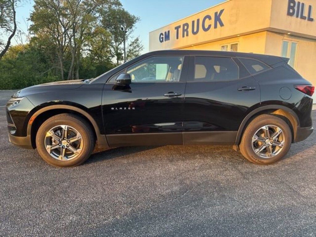 Used 2023 Chevrolet Blazer 2LT SUV