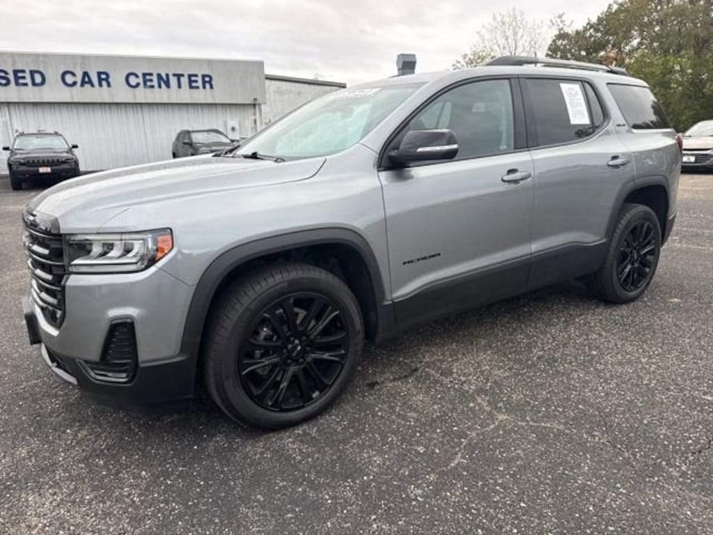 Used 2023 GMC Acadia SLE SUV