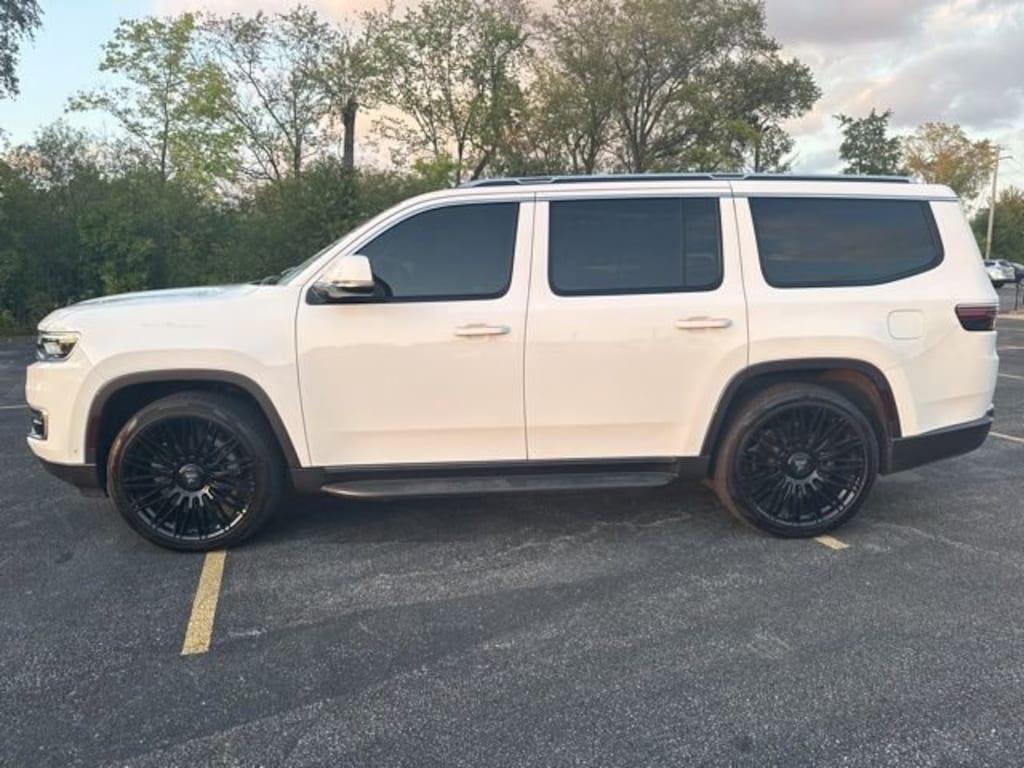 Used 2022 Jeep Wagoneer Series II 4x4 SUV