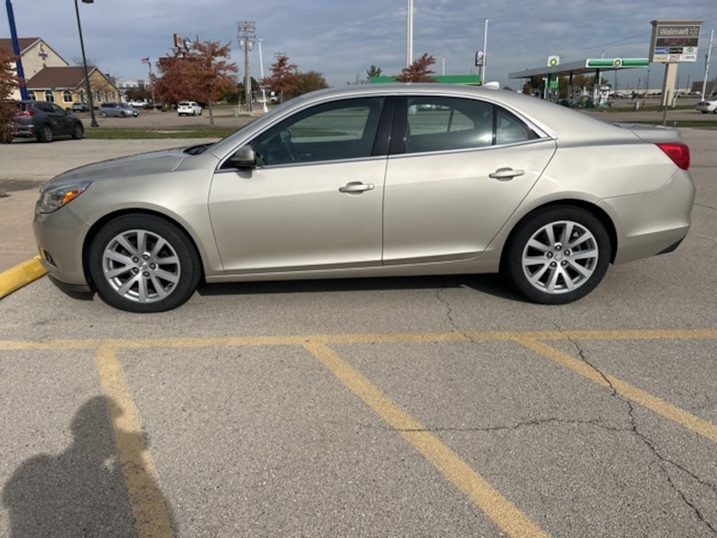 Used 2014 Chevrolet Malibu LT w/2LT Sedan