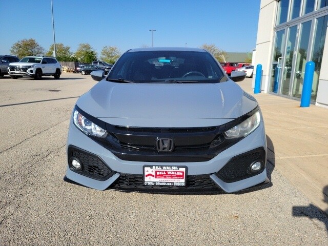 2017 Honda Civic Sport Hatchback photo 2