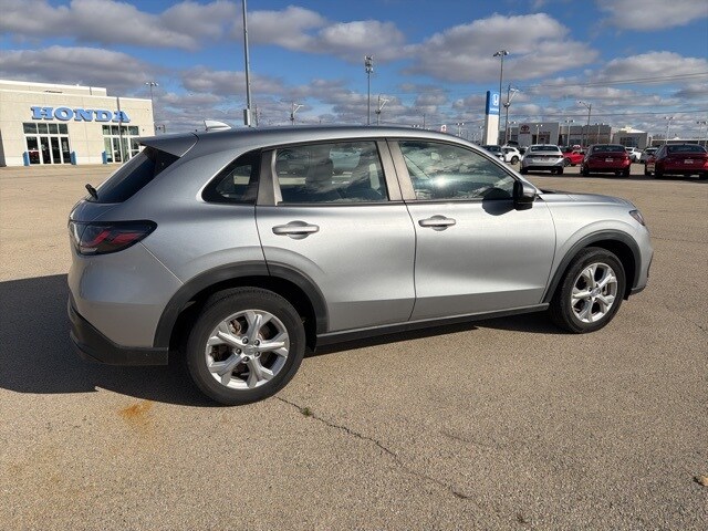 2023 Honda HR-V LX photo 2