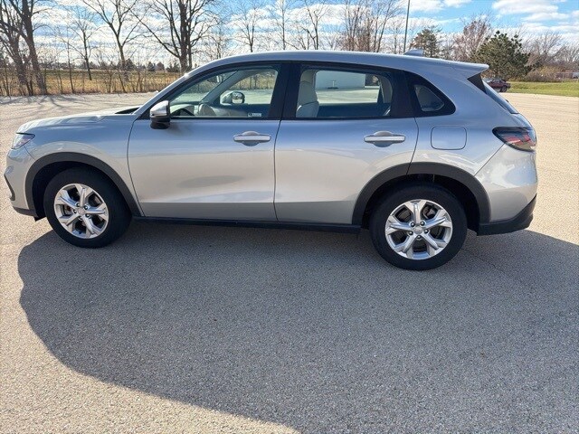 2023 Honda HR-V LX photo 4