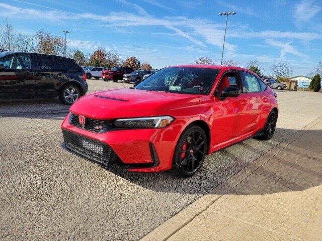 2025 Honda Civic Type R photo 2