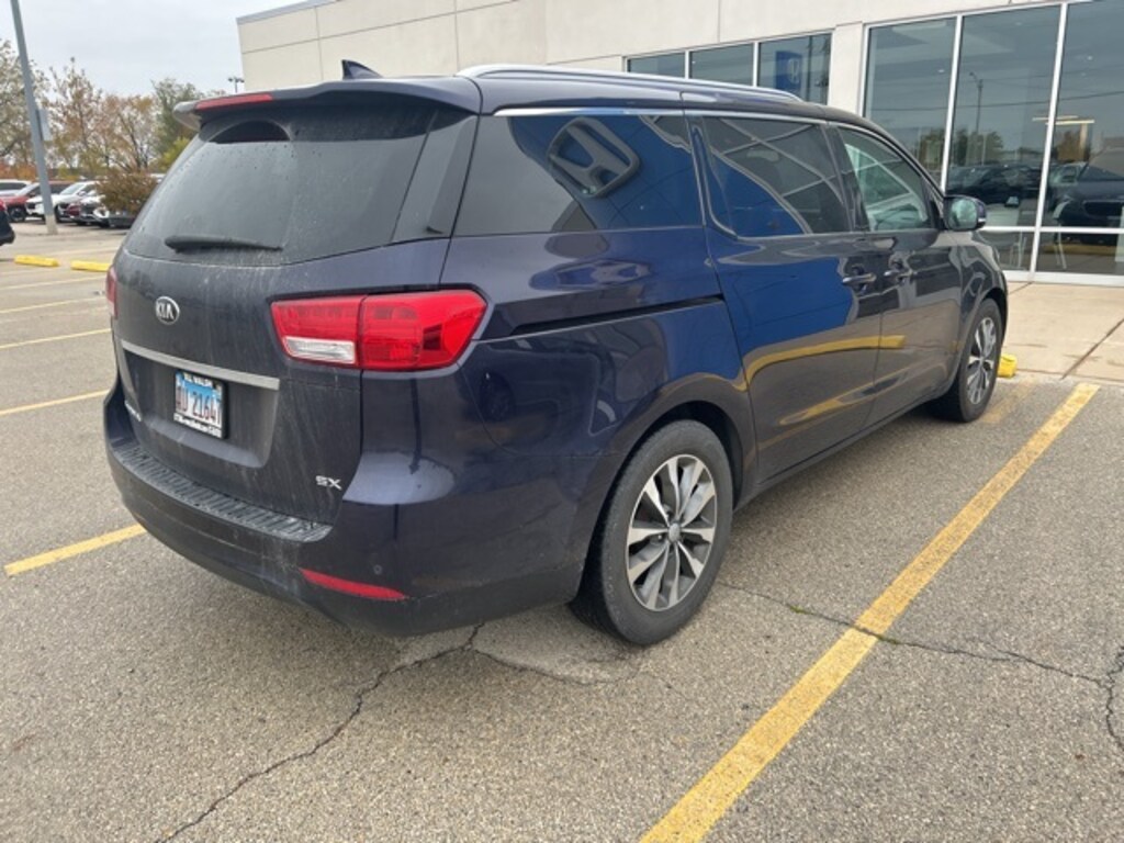 Used 2018 Kia Sedona SX Van Passenger Van