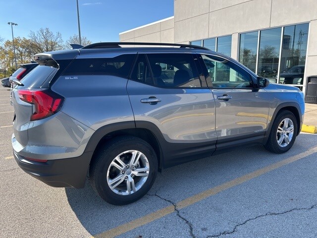 2020 Gmc Terrain SLE photo 3