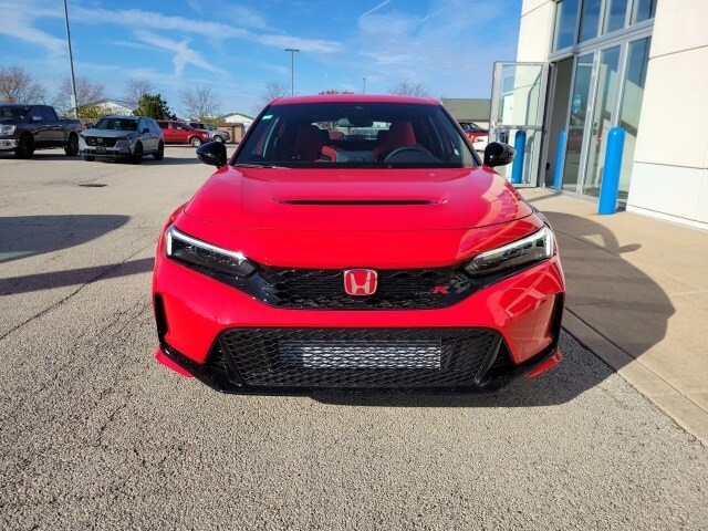 2025 Honda Civic Type R photo 3