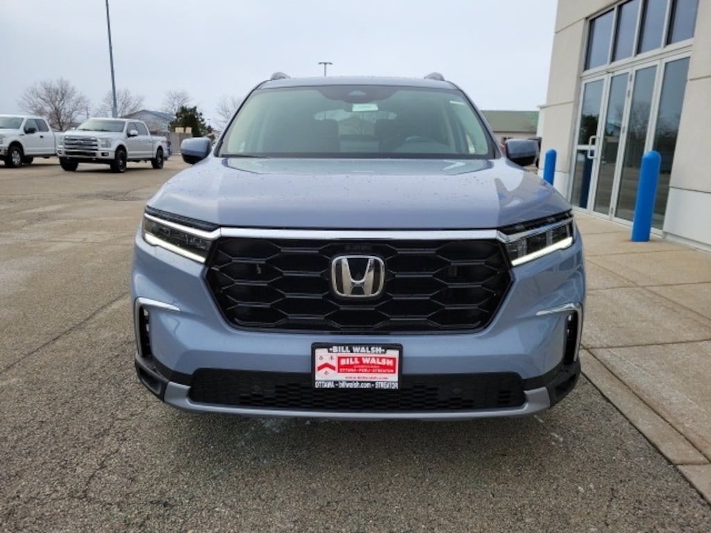 New 2025 Honda Pilot Touring SUV