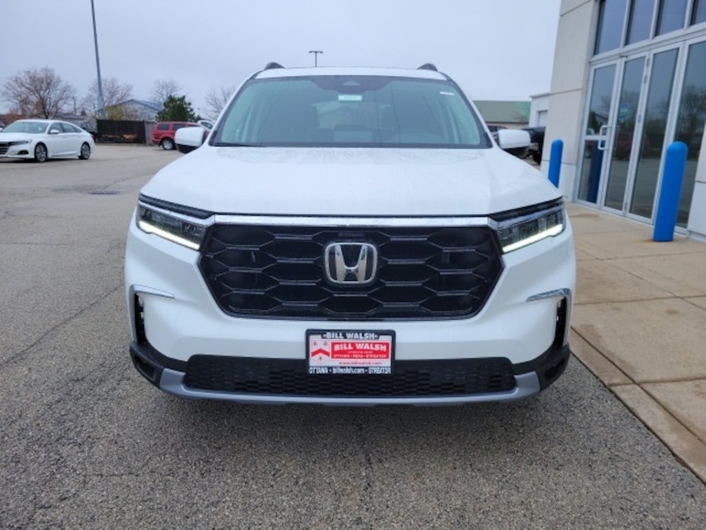 New 2025 Honda Pilot Touring SUV