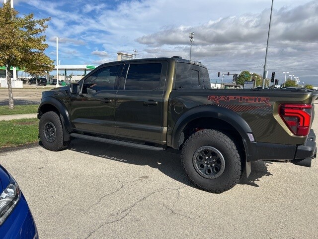 2025 Ford F-150 Raptor photo 4