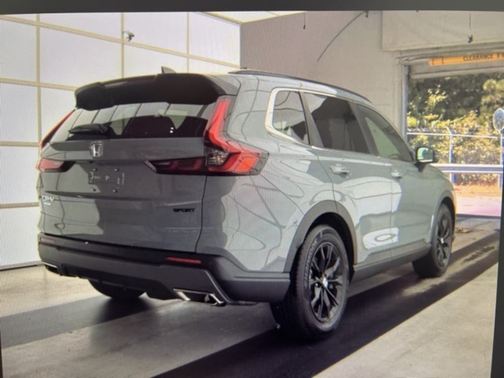 Used 2025 Honda CR-V Hybrid Sport-L SUV