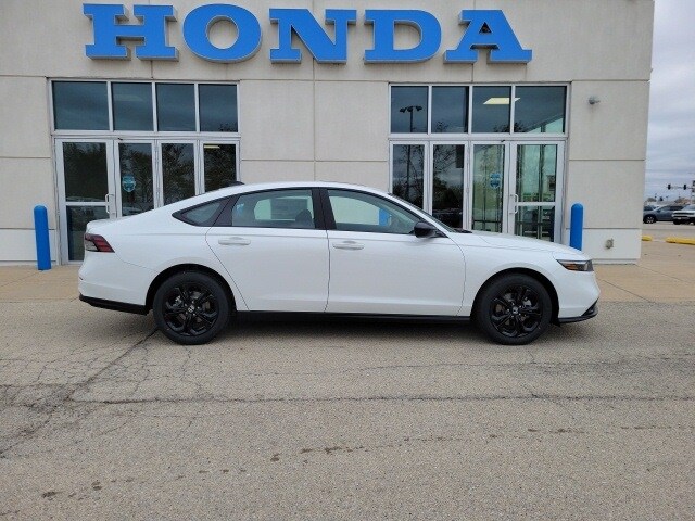 2025 Honda Accord SE photo 4