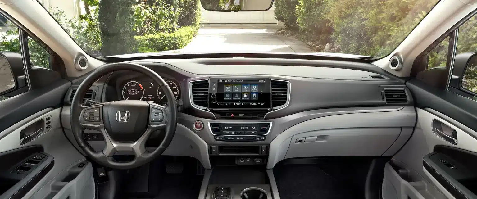 Connect And Control With Top-Notch Infotainment