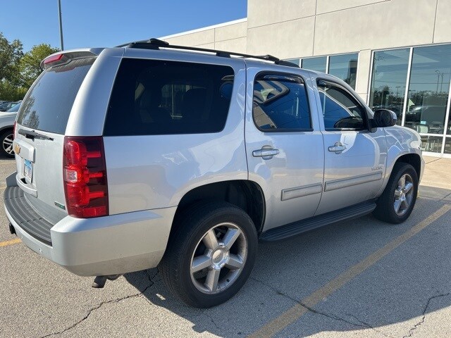 2012 Chevrolet Tahoe LT photo 2