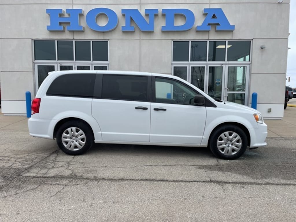 Used 2019 Dodge Grand Caravan SE Van Passenger Van