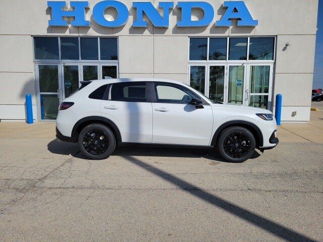 2026 Honda HR-V Sport photo 2