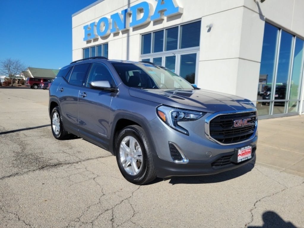 Used 2020 GMC Terrain SLE SUV