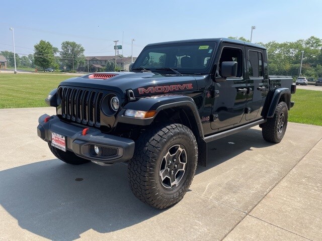 2021 Jeep Gladiator Mojave photo 2