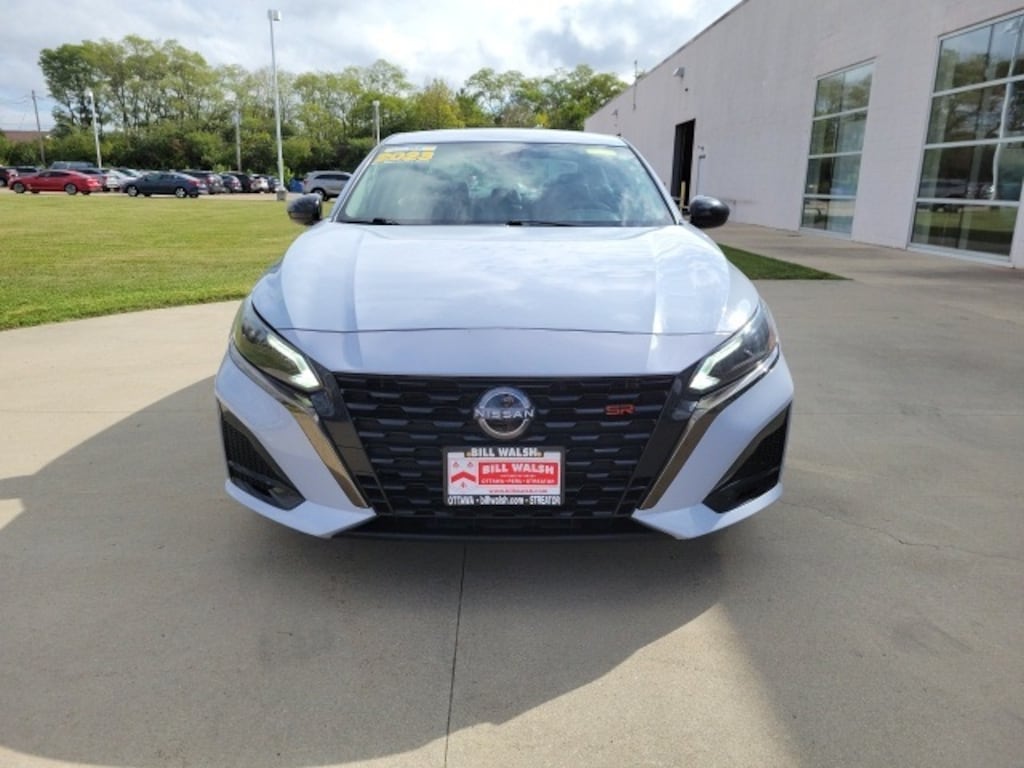 Used 2023 Nissan Altima 2.5 SR Sedan