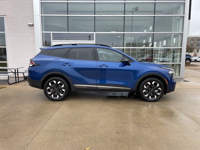 2023 Kia Sportage X-Line photo 3