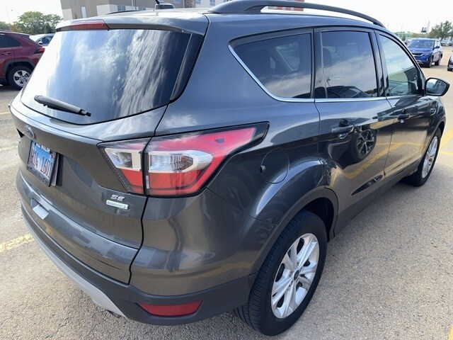2017 Ford Escape SE photo 4