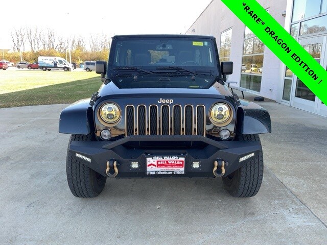 2014 Jeep Wrangler Unlimited Sahara photo 3