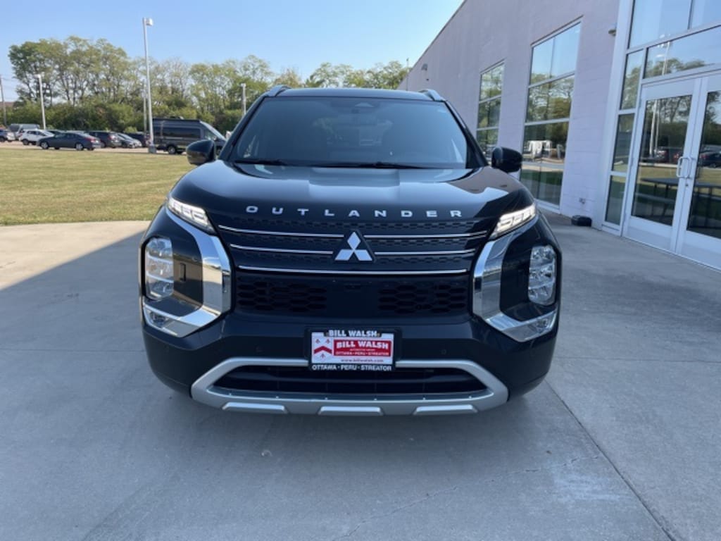 Used 2022 Mitsubishi Outlander SEL CUV