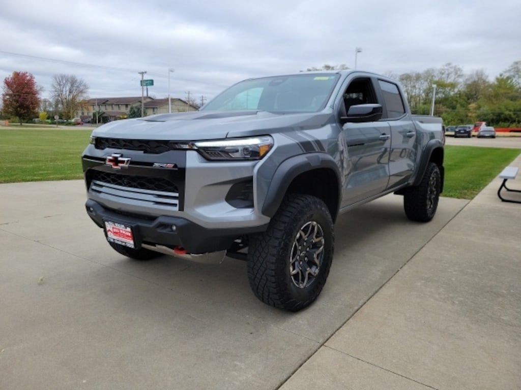 Used 2024 Chevrolet Colorado ZR2 Truck Crew Cab