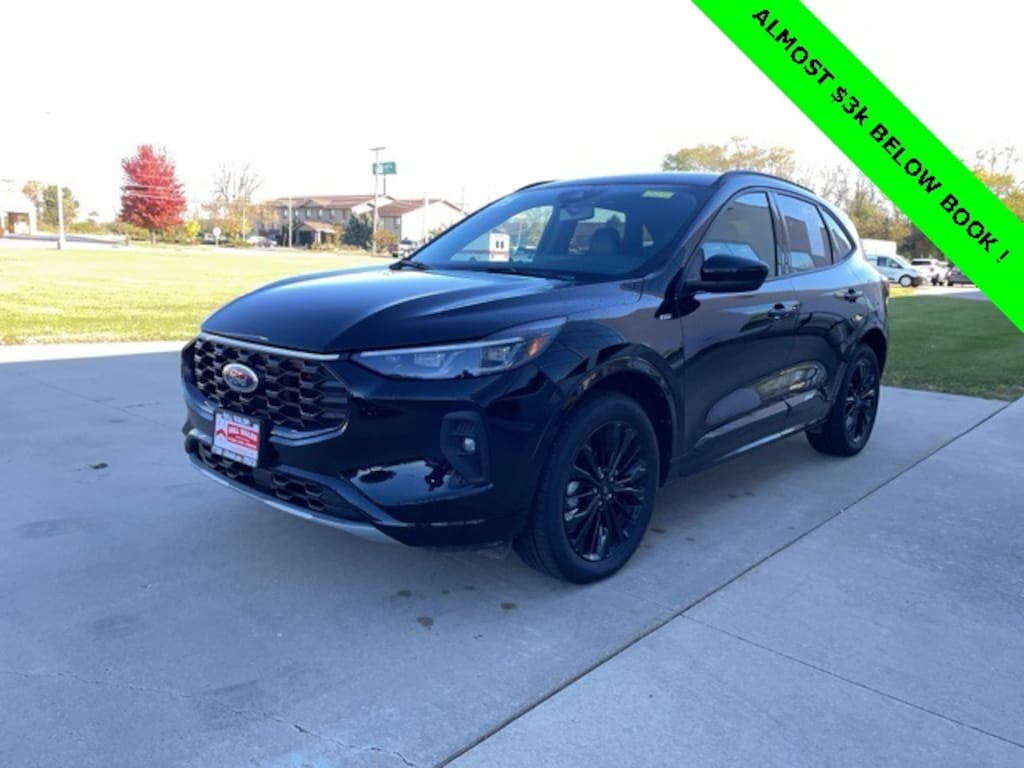 Used 2025 Ford Escape ST-Line Elite SUV