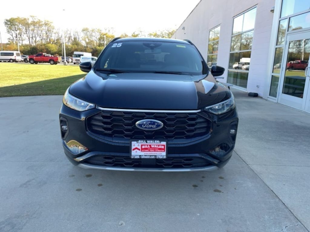 Used 2025 Ford Escape ST-Line Elite SUV