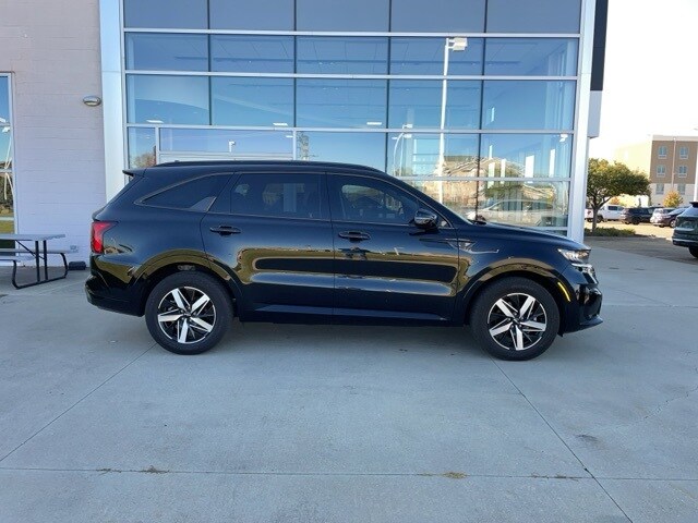 2023 Kia Sorento S photo 4