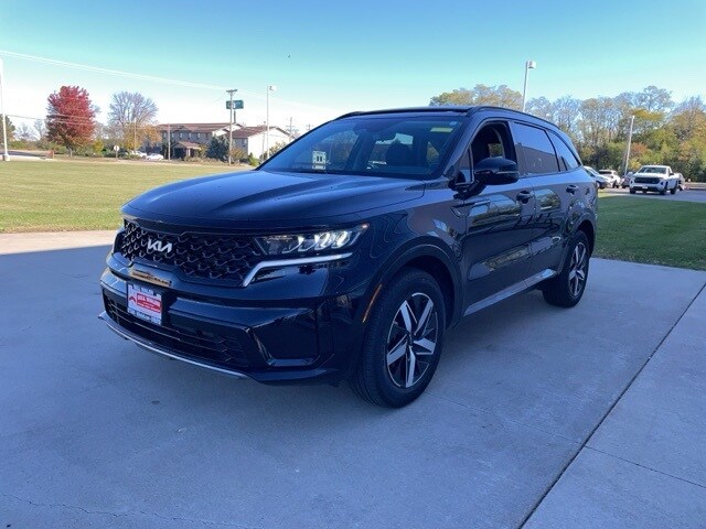 2023 Kia Sorento S photo 2