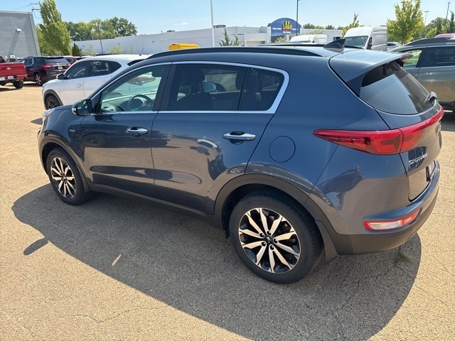 Used 2019 Kia Sportage EX with VIN KNDPNCAC8K7617599 for sale in Ottawa, IL