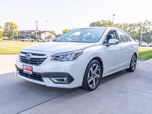 Used 2022 Subaru Legacy Limited with VIN 4S3BWGN65N3015743 for sale in Ottawa, IL