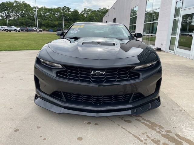 2023 Chevrolet Camaro LT1 photo 3
